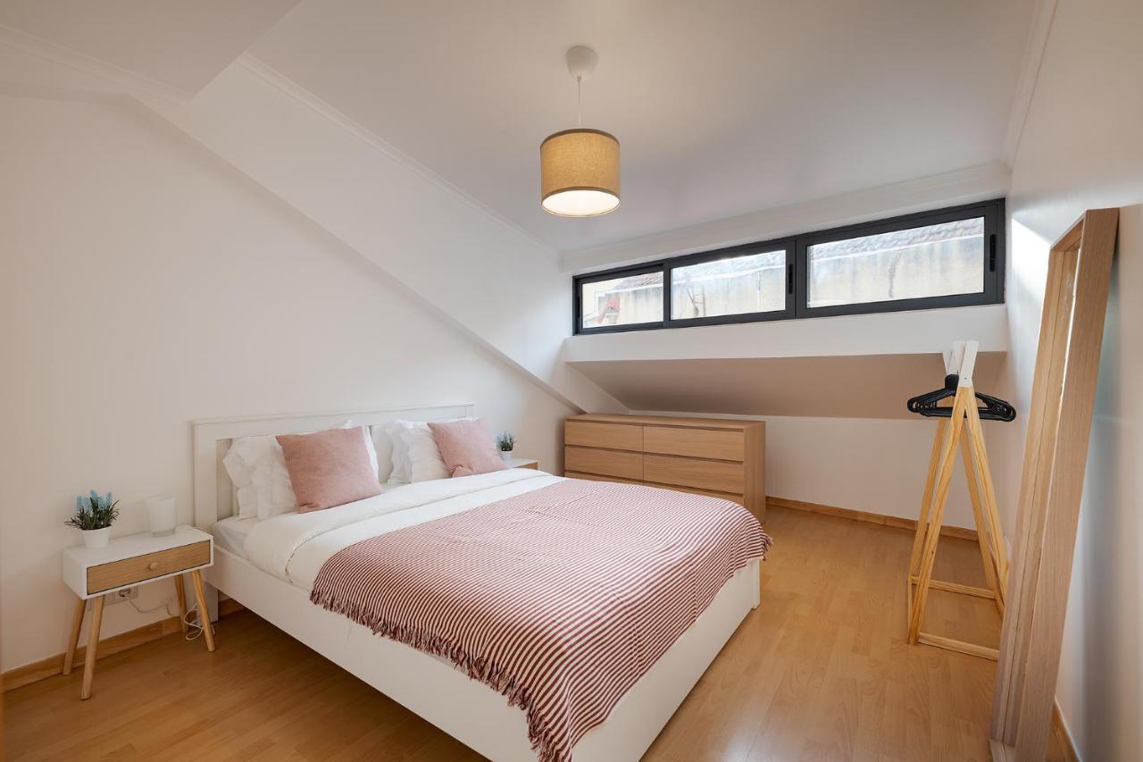 Central Gem IV - Lisbon Trendy Santos District With Dedicated Workspace Εξωτερικό φωτογραφία