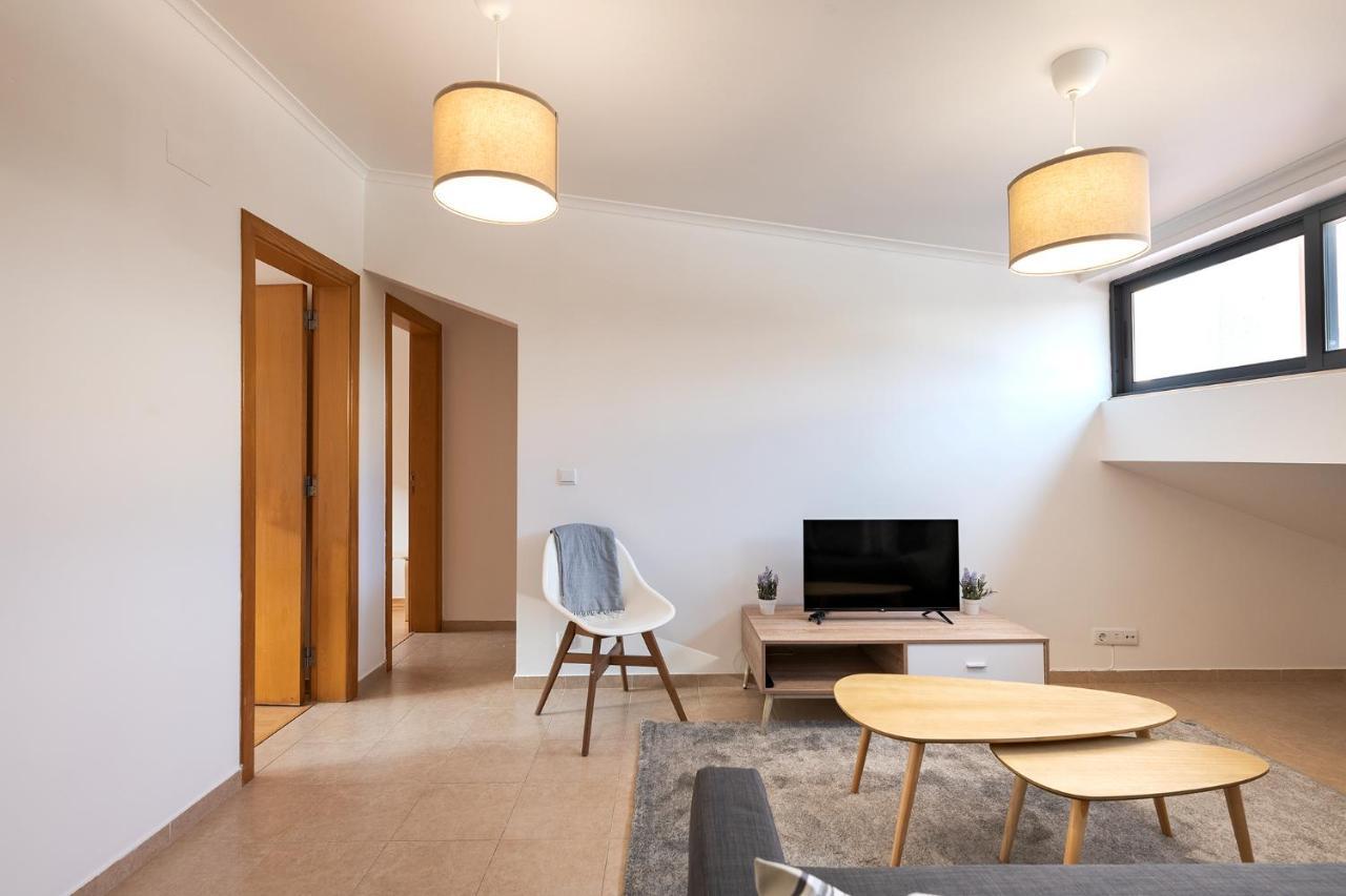 Central Gem IV - Lisbon Trendy Santos District With Dedicated Workspace Εξωτερικό φωτογραφία